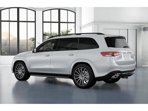 New 2026 Mercedes-Benz GLS 580 4MATIC image 30
