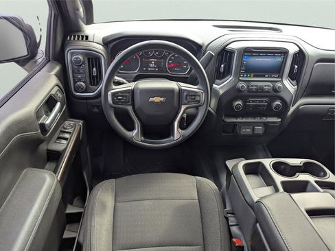 Used 2020 Chevrolet Silverado 1500 LT w/ Trailering Package image 14