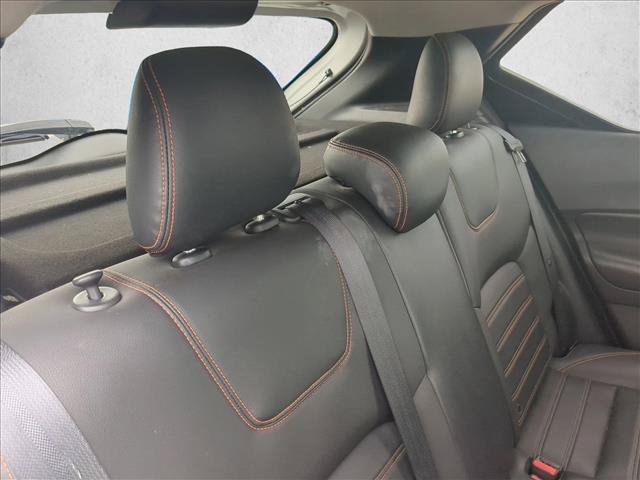 Used 2019 Nissan Kicks SR w/ SR Premium Package FWD image 16