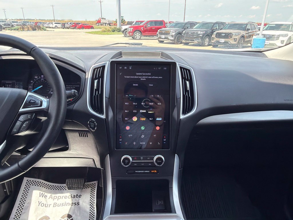 Used 2024 Ford Edge SEL w/ Convenience Package AWD/4WD image 14