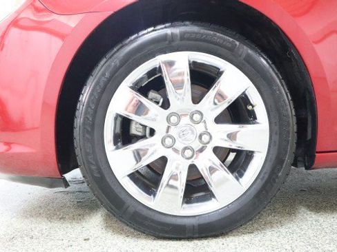 Used 2013 Buick LaCrosse Leather FWD image 23