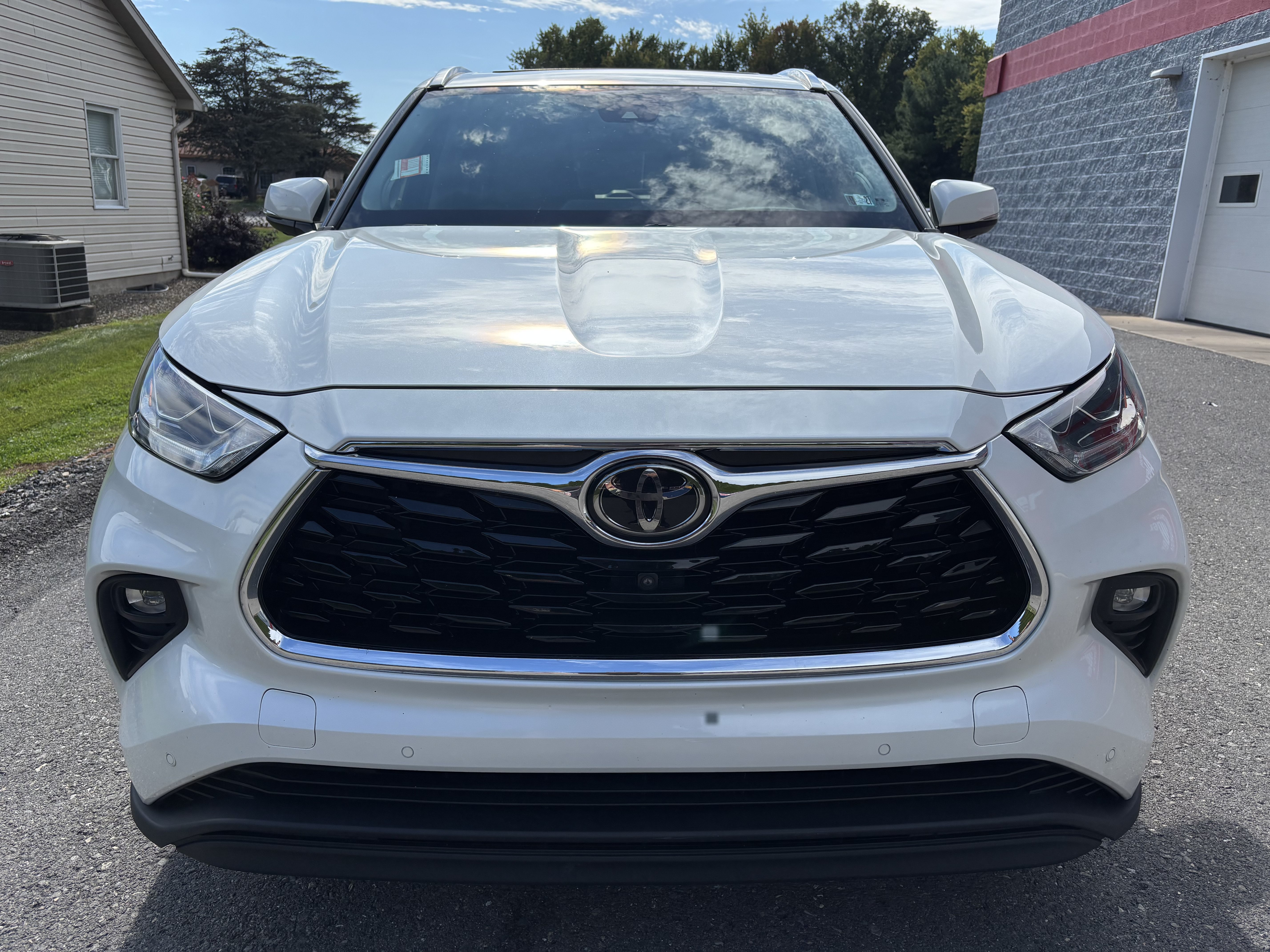 Used 2020 Toyota Highlander Limited AWD/4WD image 9