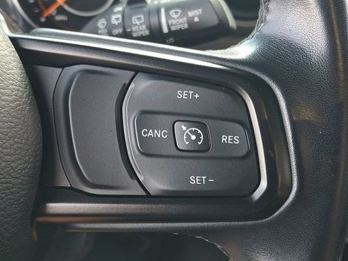 Used 2019 Jeep Wrangler Sport AWD/4WD image 21