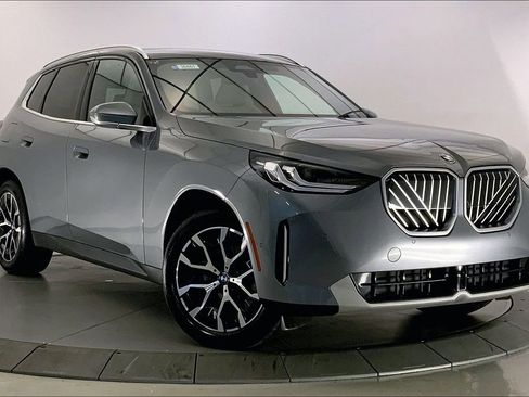 Certified 2025 BMW X3 xDrive30i w/ Convenience Package image 32