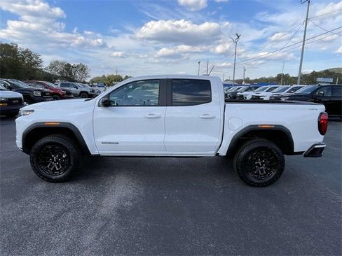 New 2026 GMC Canyon Elevation w/ Convenience Package image 2