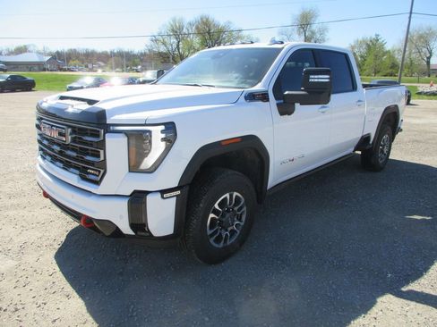 New 2026 GMC Sierra 2500 AT4 w/ AT4 Premium Plus Package AWD/4WD image 10