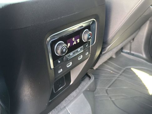 Used 2024 Chevrolet Tahoe Premier w/ Advanced Technology Package AWD/4WD image 13