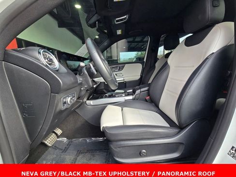 Used 2023 Mercedes-Benz GLB 250 image 3