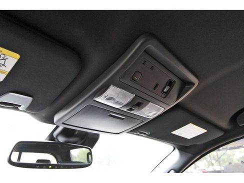 Used 2020 Nissan Titan PRO-4X w/ Pro-4x Convenience Package AWD/4WD image 20