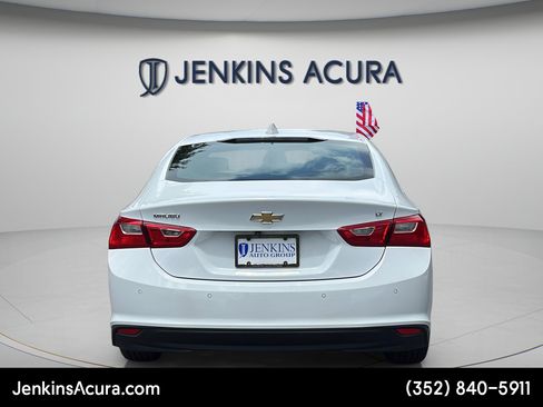 Used 2024 Chevrolet Malibu LT FWD image 4