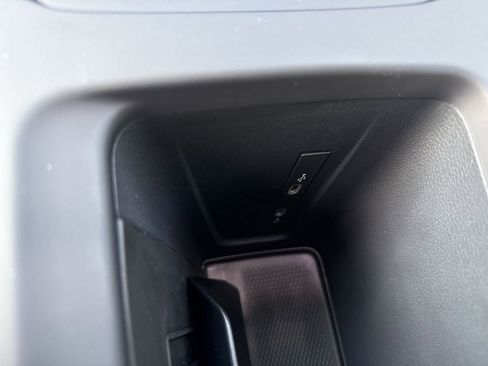 New 2026 Volkswagen Tiguan S image 29