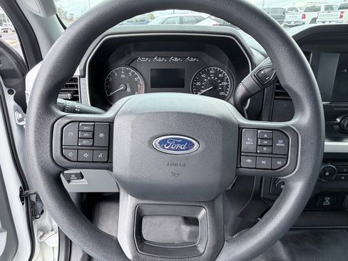 Used 2021 Ford F150 XL w/ Trailer Tow Package image 12