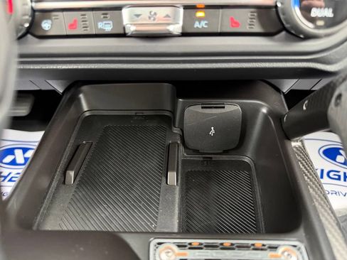 New 2026 Ford Bronco Raptor w/ Interior Carbon Fiber Pack AWD/4WD image 20