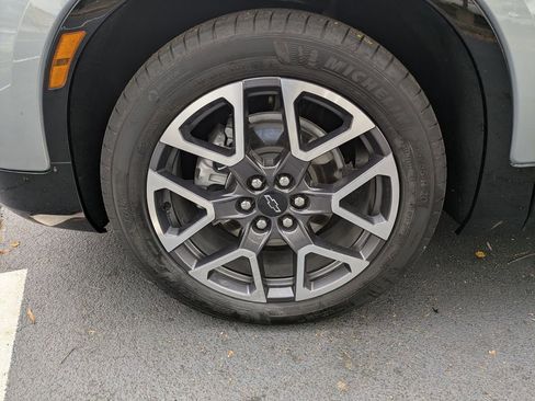 Used 2025 Chevrolet Blazer RS image 30