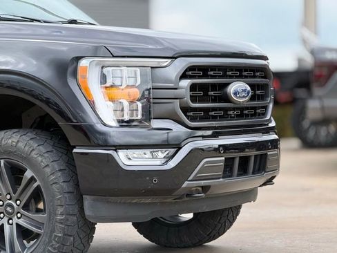 Used 2022 Ford F150 XLT w/ Equipment Group 302A High image 8