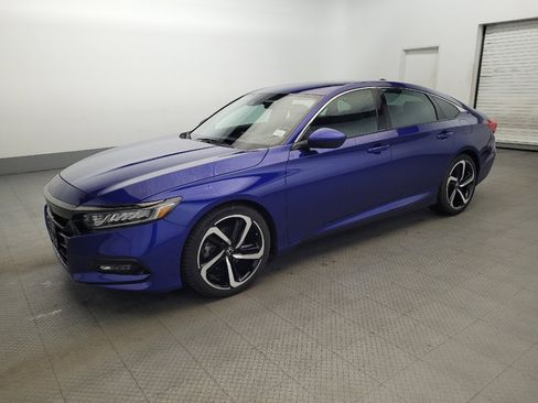 Used 2020 Honda Accord Sport image 2