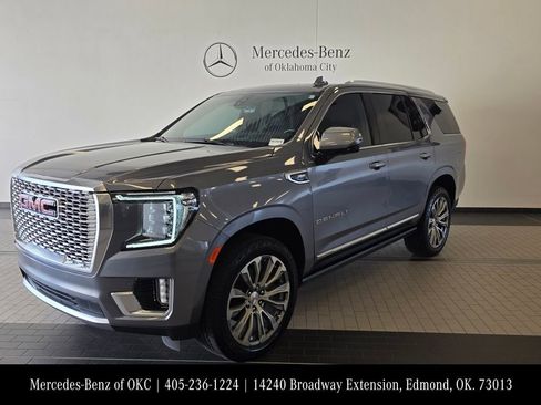 Used 2021 GMC Yukon Denali w/ Denali Premium Package image 1