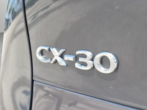 Used 2021 MAZDA CX-30 FWD 2.5 S w/ Select Package image 29
