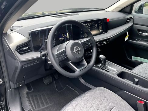 New 2026 Nissan Kicks SV w/ Cold Weather Package FWD image 8