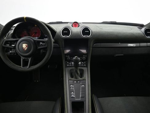 Certified 2025 Porsche 718 Cayman GT4 RS RWD image 7