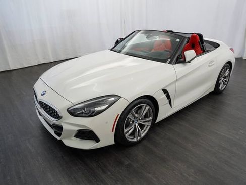 Used 2020 BMW Z4 sDrive30i w/ Premium Package RWD image 3