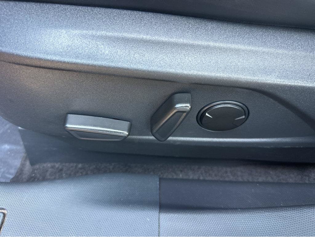 Used 2023 Ford Mustang Mach-E Select RWD image 31