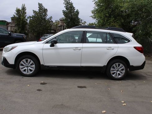 Used 2018 Subaru Outback 2.5i AWD/4WD image 4