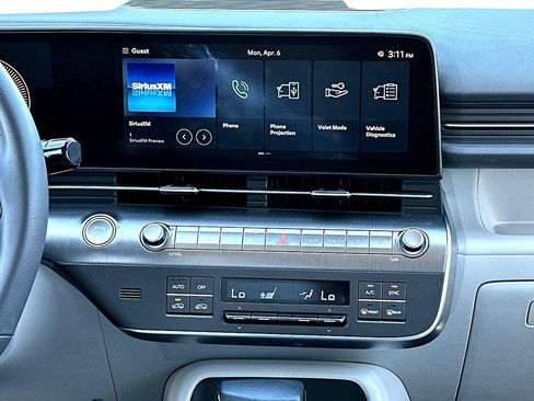 Used 2025 Hyundai Kona SEL AWD/4WD image 31