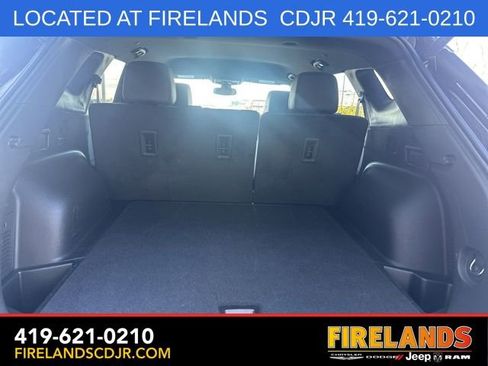 Used 2023 Chevrolet Blazer RS w/ LPO, Floor Liner Package FWD image 9
