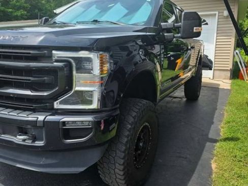 Used 2020 Ford F350 Platinum w/ FX4 Off-Road Package AWD/4WD image 1