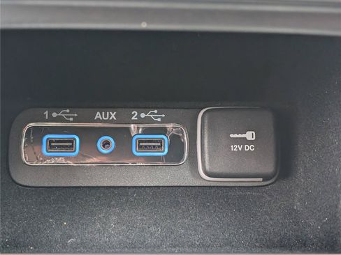 Used 2021 Jeep Grand Cherokee Limited w/ Quick Order Package 28K 80th AWD/4WD image 27