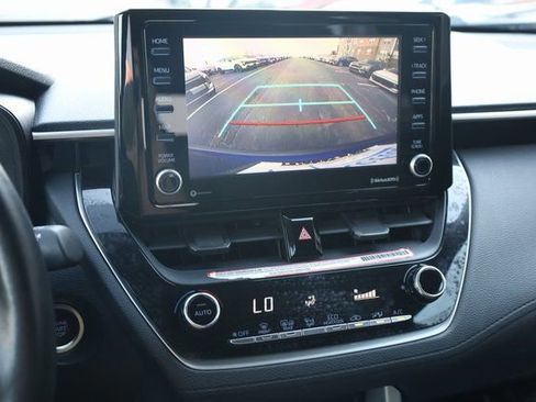 Used 2022 Toyota Corolla Cross LE image 22