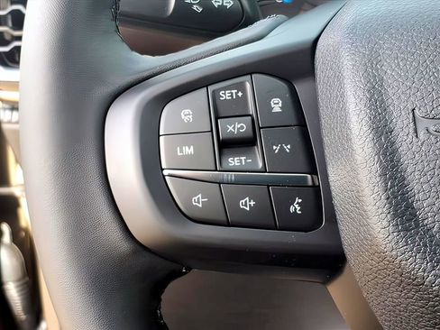 New 2025 Ford Ranger XLT w/ FX4 Off-Road Package image 13