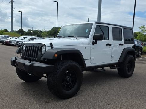 Used 2017 Jeep Wrangler Unlimited Sport AWD/4WD image 7