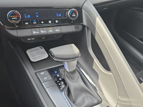 New 2026 Hyundai Elantra Sport FWD image 16