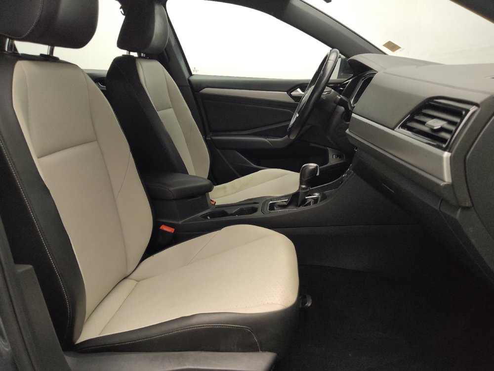 Used 2019 Volkswagen Jetta R-Line FWD image 21