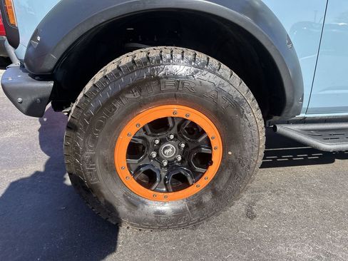 Used 2023 Ford Bronco Wildtrak AWD/4WD image 10