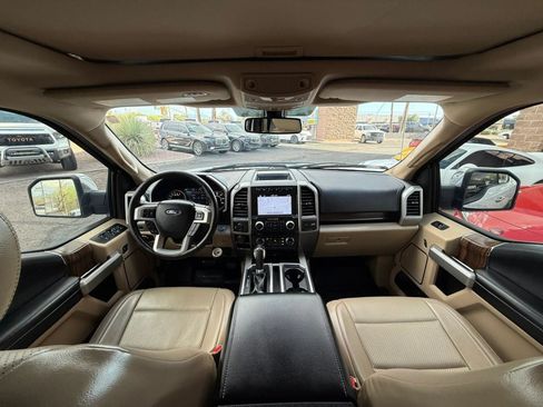 Used 2017 Ford F150 Lariat w/ Equipment Group 502A Luxury AWD/4WD image 44