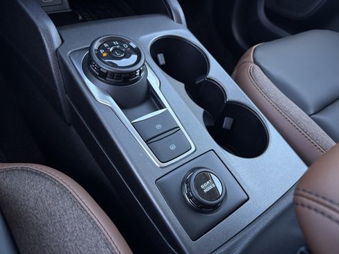 New 2025 Ford Bronco Sport Outer Banks image 24