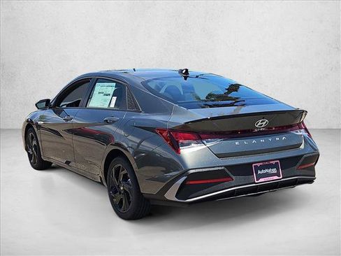 New 2026 Hyundai Elantra Sport FWD image 9