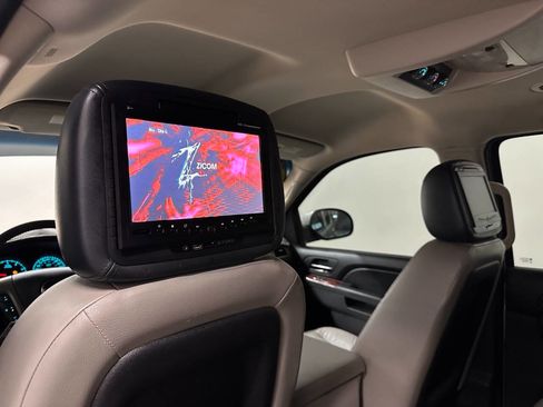 Used 2011 GMC Yukon SLE image 19