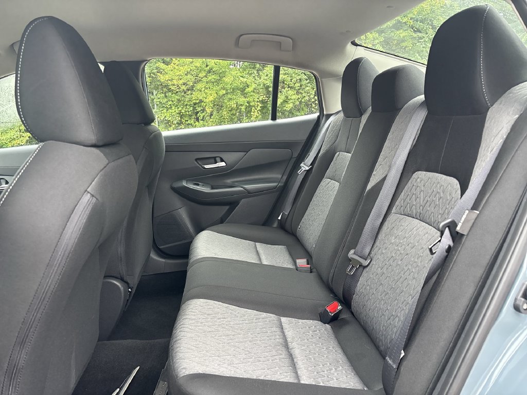 Certified 2026 Nissan Sentra SV w/ SV Convenience Package FWD image 17