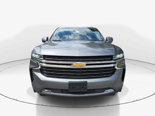 Used 2022 Chevrolet Suburban LT RWD image 11
