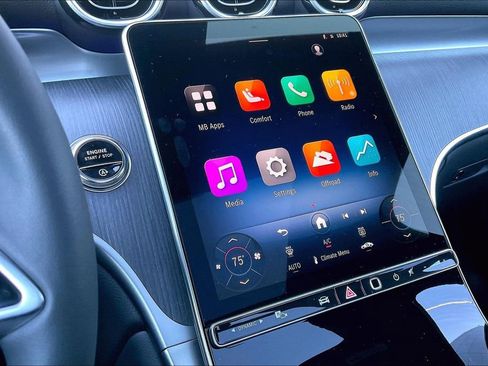 Used 2026 Mercedes-Benz GLC 300 4MATIC image 6