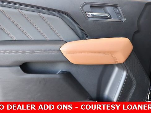 New 2026 GMC Canyon AT4 image 9