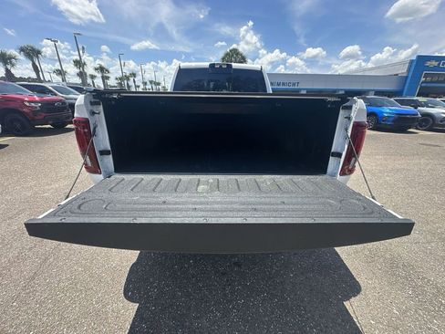 Used 2025 RAM 2500 Limited AWD/4WD image 18