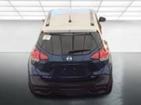 Used 2019 Nissan Kicks SV image 26