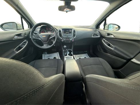 Used 2019 Chevrolet Cruze LT w/ LT Fleet Convenience Package image 29