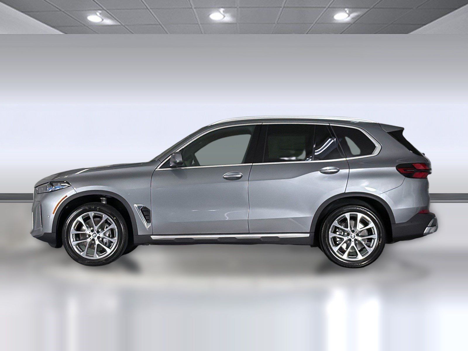 Used 2026 BMW X5 sDrive40i w/ Premium Package RWD image 2