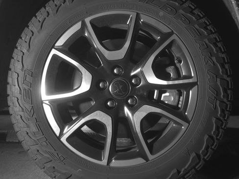 Used 2025 Jeep Compass Trailhawk image 13